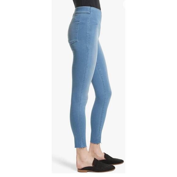 Free People High Rise Skinny Jean jegging blue size 27 cropped frayed hem - Picture 5 of 8